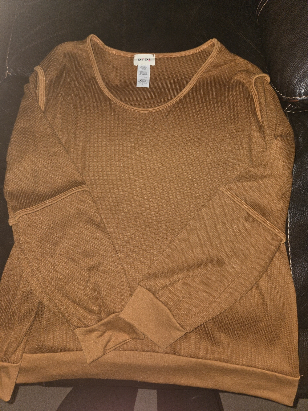 BiBi Women's Long Sleeve in Camel